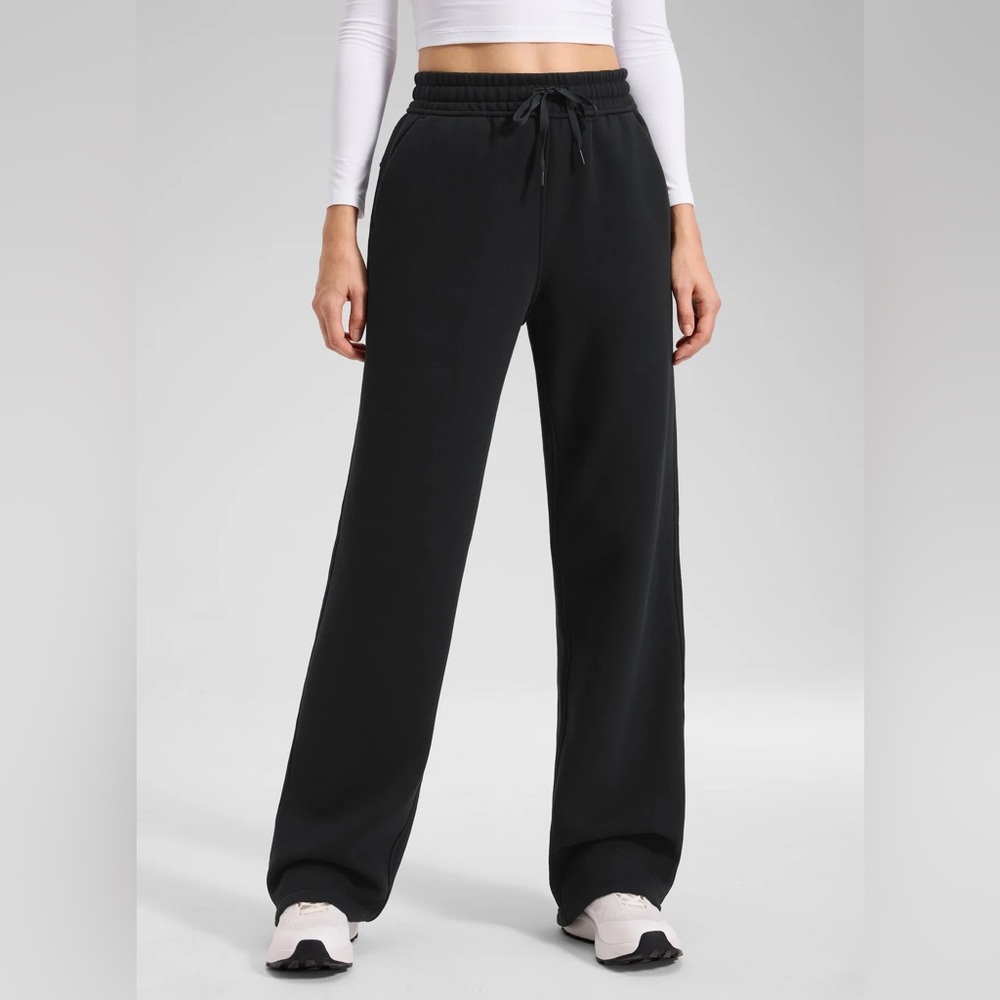 Fleece Straight Leg Lined Sweatpant 32''